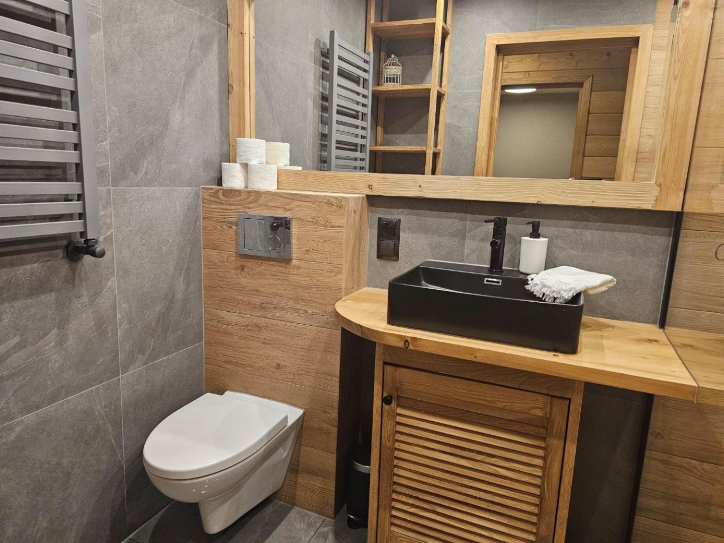 Krupowki I Styl, Krupowki I Mila W Centrum Przy Krupowkach Apartzakop Апартаменти *