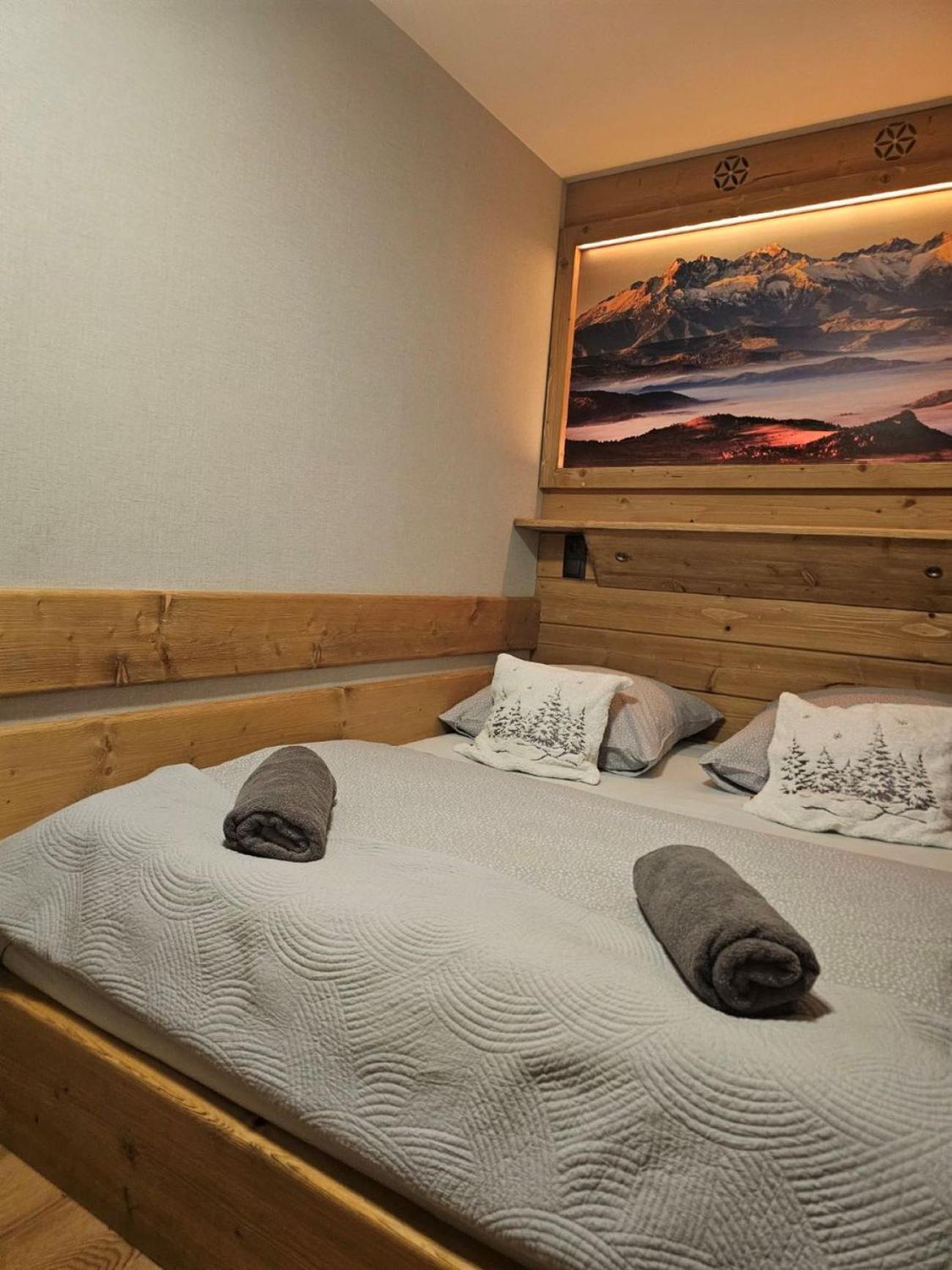 Апартаменти Krupowki I Styl, Krupowki I Mila W Centrum Przy Krupowkach Apartzakop Закопане