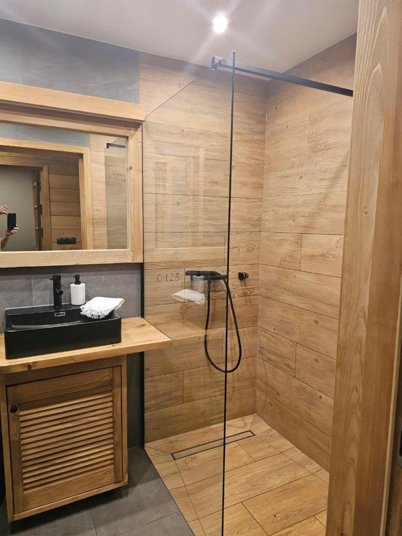 Krupowki I Styl, Krupowki I Mila W Centrum Przy Krupowkach Apartzakop Апартаменти *