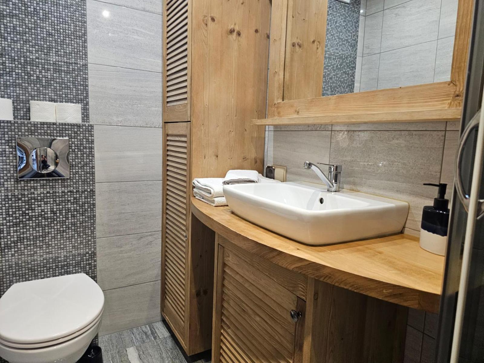 Апартаменти Krupowki I Styl, Krupowki I Mila W Centrum Przy Krupowkach Apartzakop *